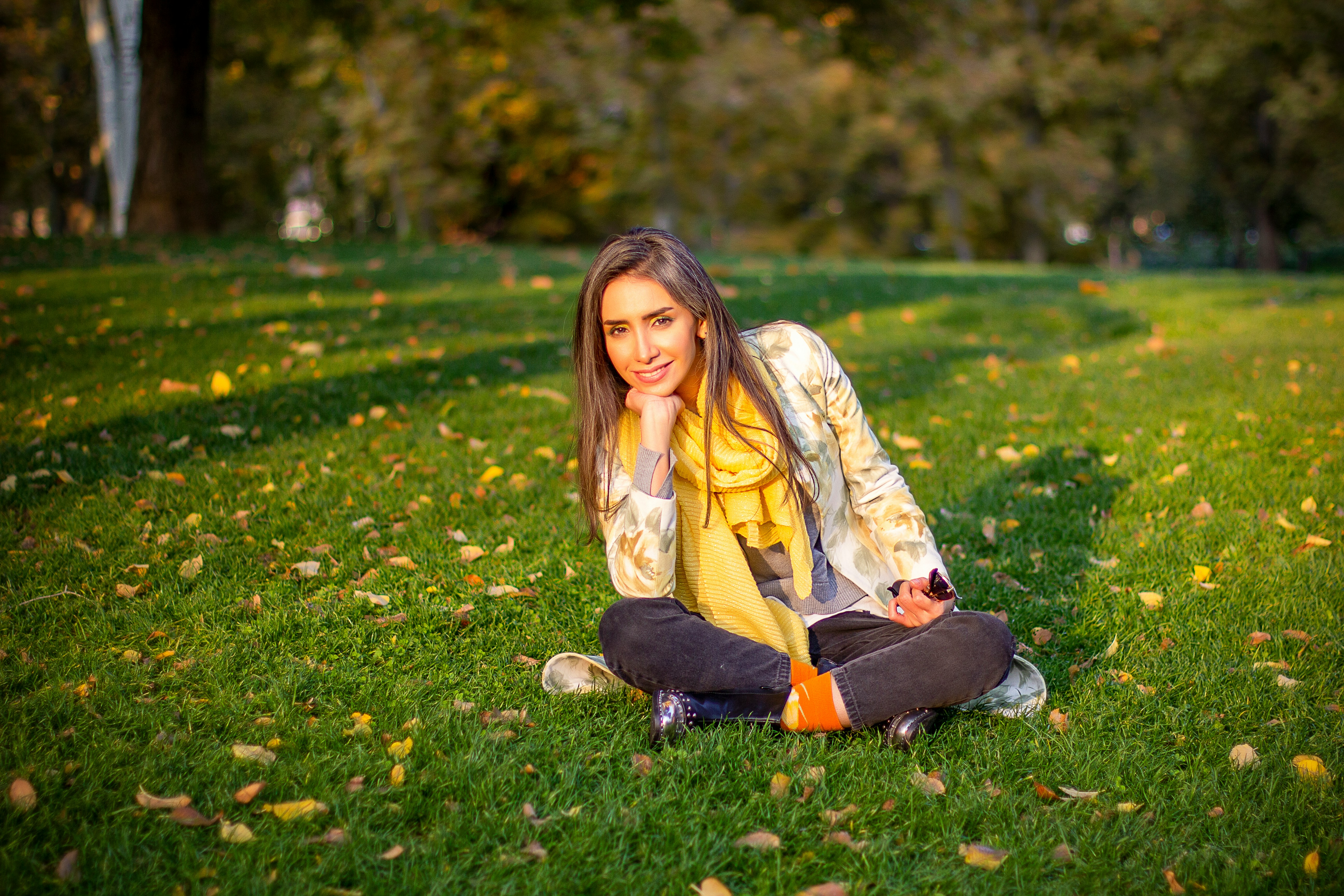 Notebook and light—Mind Notes